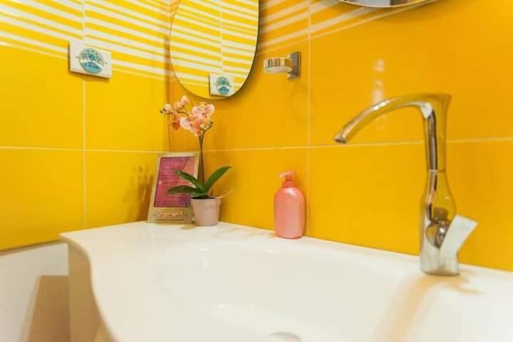Casa Dani&Swing Bed&Books Bed & Breakfast Turin Exterior photo